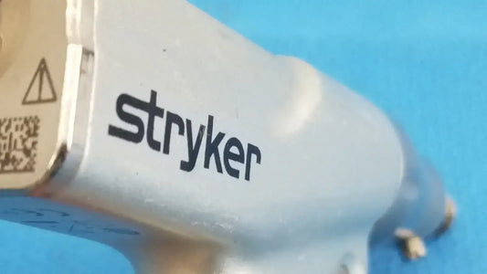 Stryker 7207-000-000 System 7 Reciprocating Saw Surgical Reciprocating Saw, second-hand product photo 2