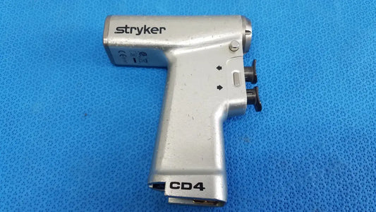 Reuse Medical Stryker CD4 Cordless Driver Universal Handpiece, Dual Trigger Surgical Handpieces, second-hand product photo 1