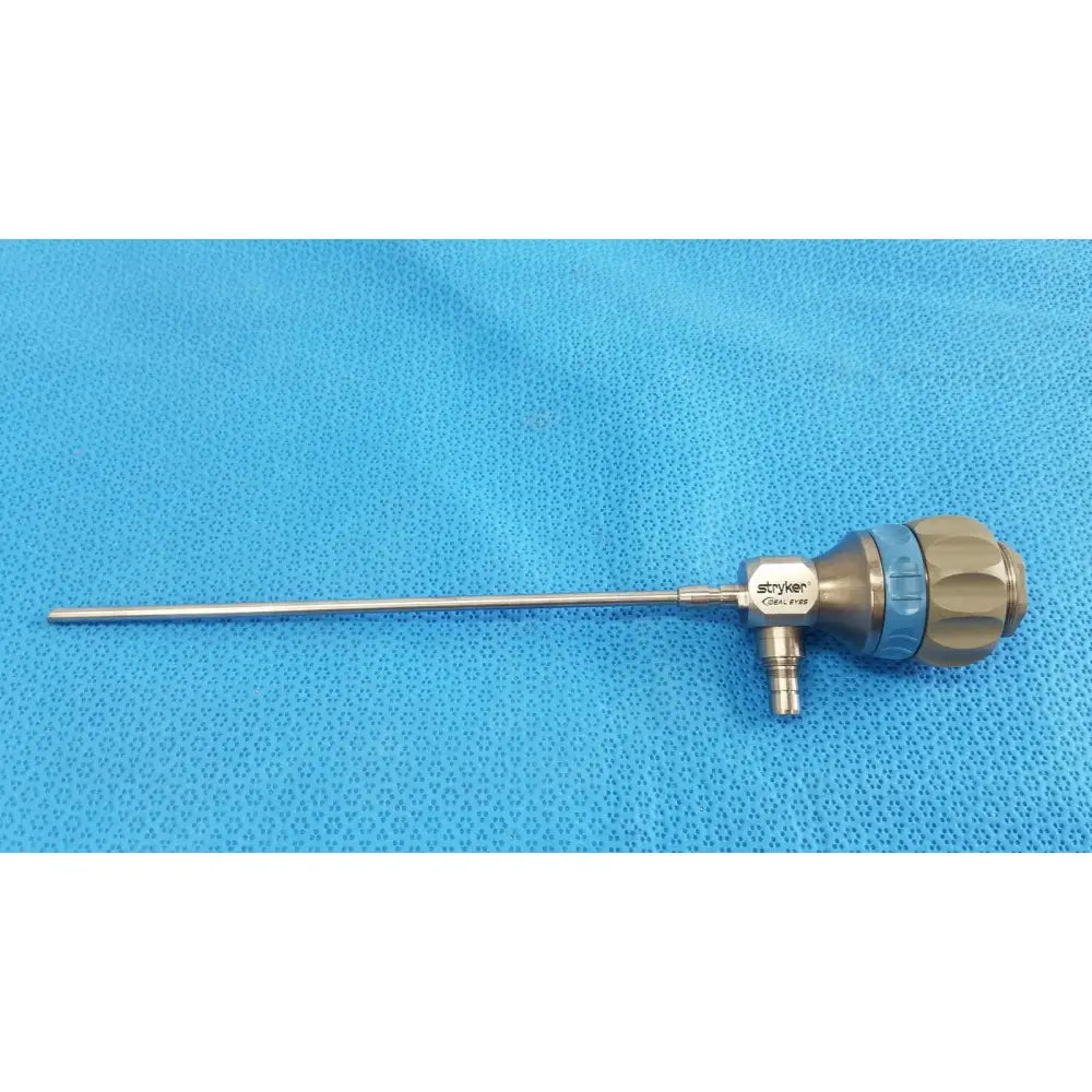 Reuse Medical Stryker Ideal Eyes Arthroscope 4mm 30° 502-304-030 Endoscope - SN-1296358 Endoscopes, second-hand product photo 1