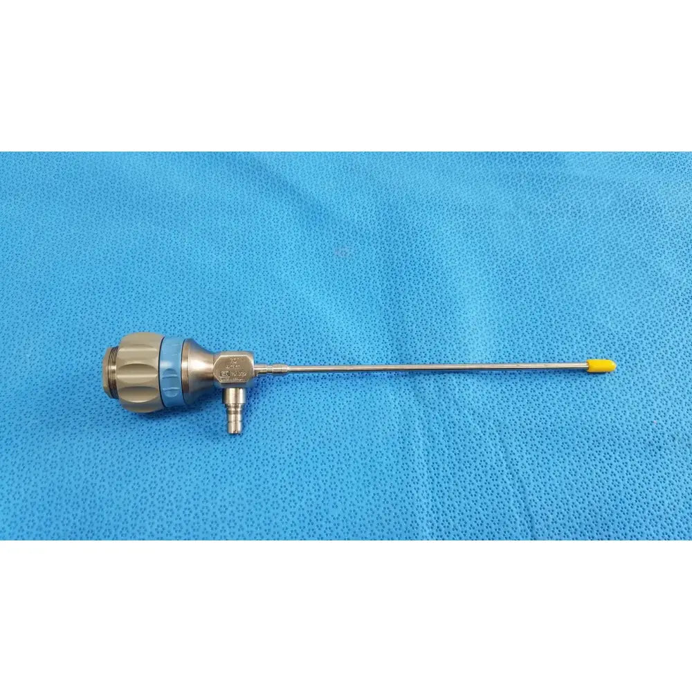 Reuse Medical Stryker Ideal Eyes Arthroscope 4mm 70° 502-304-070 Endoscope - Has Dents Endoscopes, second-hand product photo 1