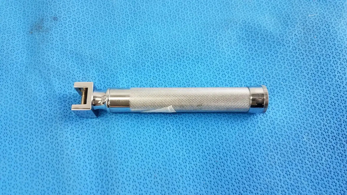 Reuse Medical Sun-Med Medium Fiberoptic Laryngoscope Handle Other Medical & Lab Equipment, second-hand product photo 1