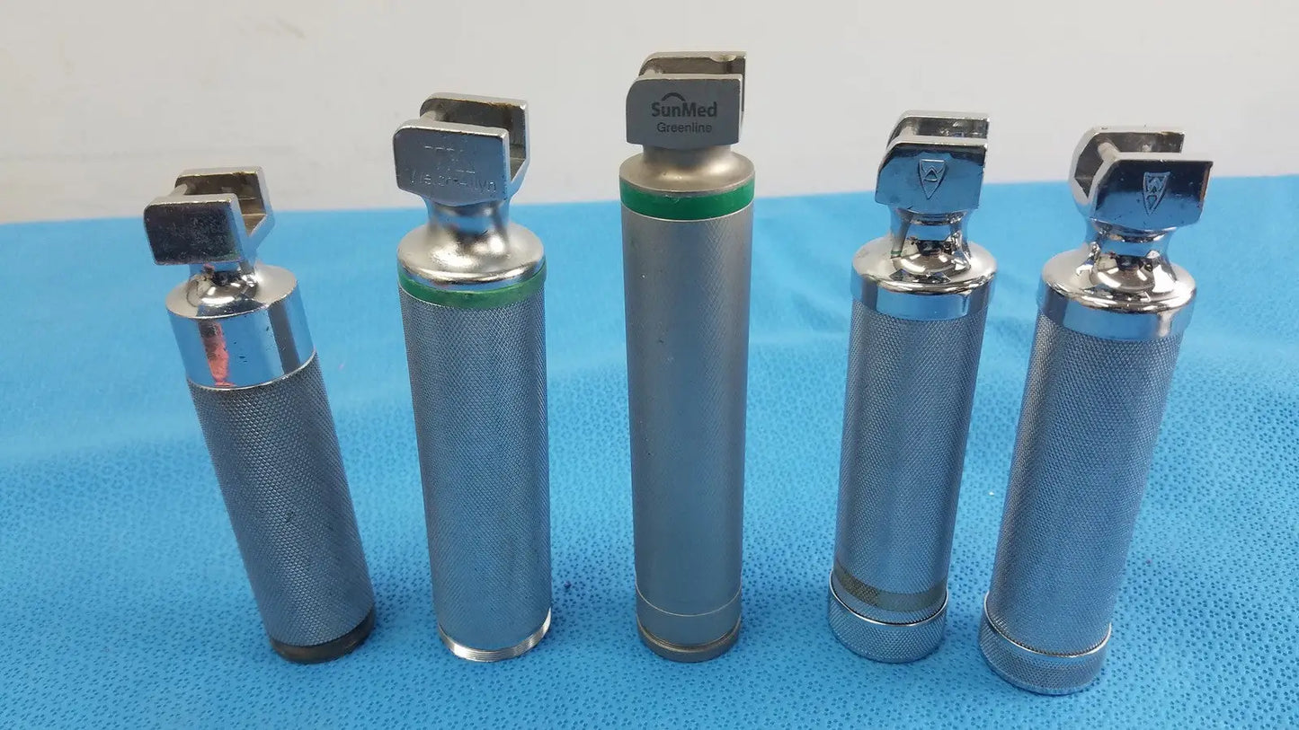 Reuse Medical SunMed & Welch Allyn Fiber Optic Laryngoscope Handles - Lot of 5 Surgical & Orthopedic Instruments, second-hand product photo 1
