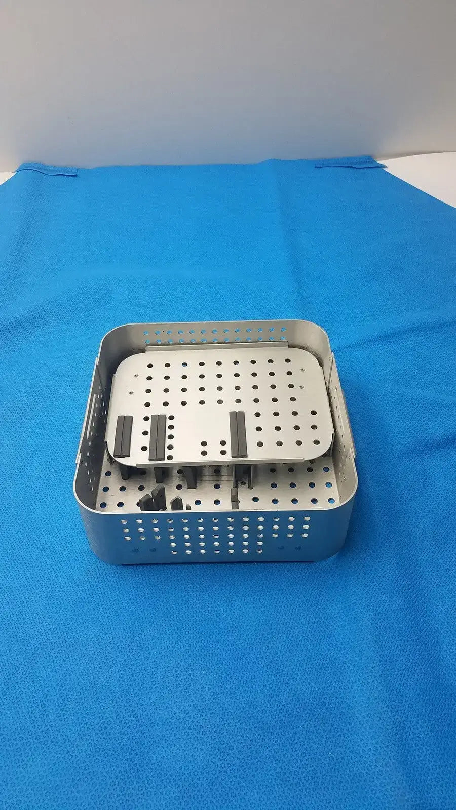 Unbranded Surgical Orthopedic Sterilization Tray – Stainless Steel, Tray Only, Used Surgical Sterilization Tray, second-hand product photo 6
