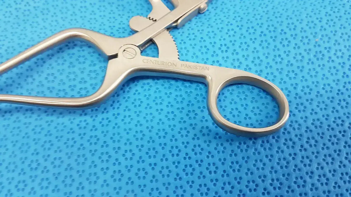 Centurion Pakistan Surgical Rib Retractor with Ratchet Mechanism – Centurion Pakistan Stainless Surgical Rib Retractor, second-hand product photo 10