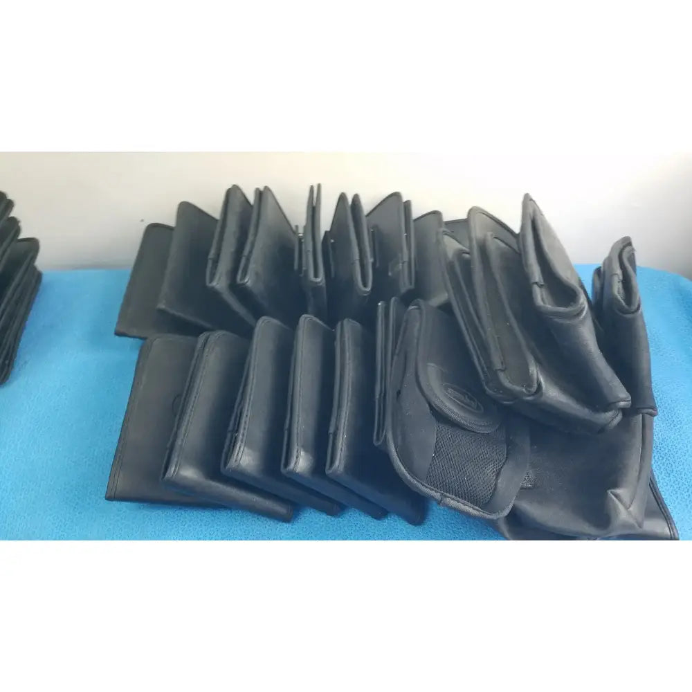 Reuse Medical Symbol Motorola Leather Pouch Holster Case With Belt Clip - Lot of 42 Other Medical & Lab Equipment, second-hand product photo 1