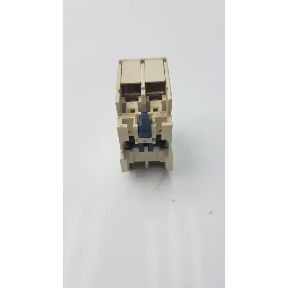 Schneider Electric Telemecanique Schneider Electric A013256 Auxiliary Switch Block Auxiliary Switch Block, second-hand product photo 8