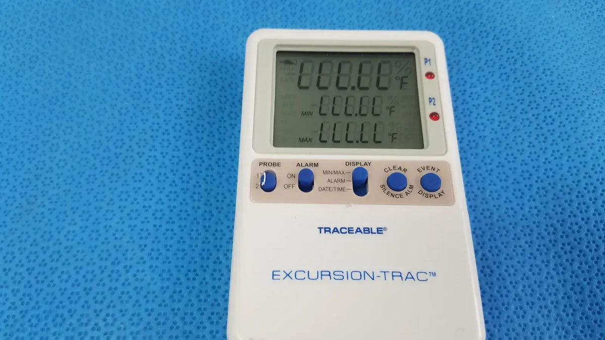 Reuse Medical Traceable Excursion-Trac Datalogging Thermometer Other Medical & Lab Equipment, as-is (for parts) product photo 1