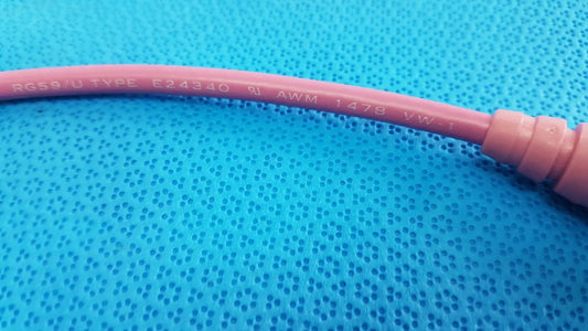 Pink trompeter 14949-pcw-36-75 ohm video patch cord with molded rg59/u coaxial connector for video use