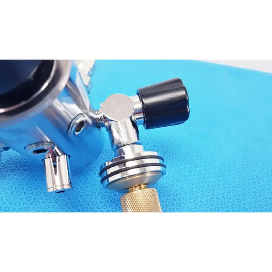 Generic Two-Stage Regulator for High Purity Gases – Model 7815-12/R Two-Stage Gas Regulator, second-hand product photo 2