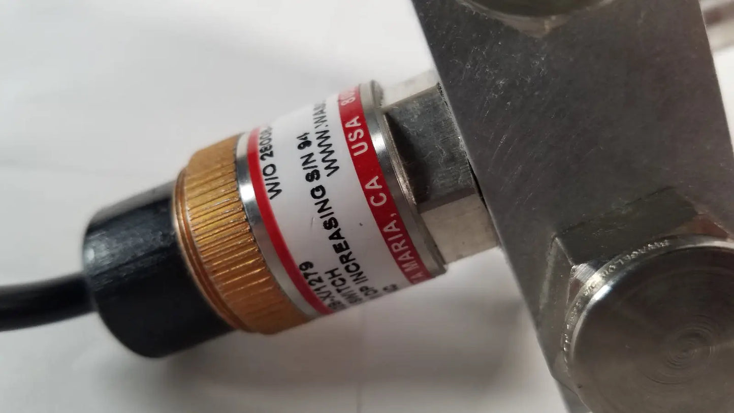 Generic Vacuum Switch 735 Torr OP Increasing V110,31W2B-X/1279 With Base Vacuum Switch, second-hand product photo 12