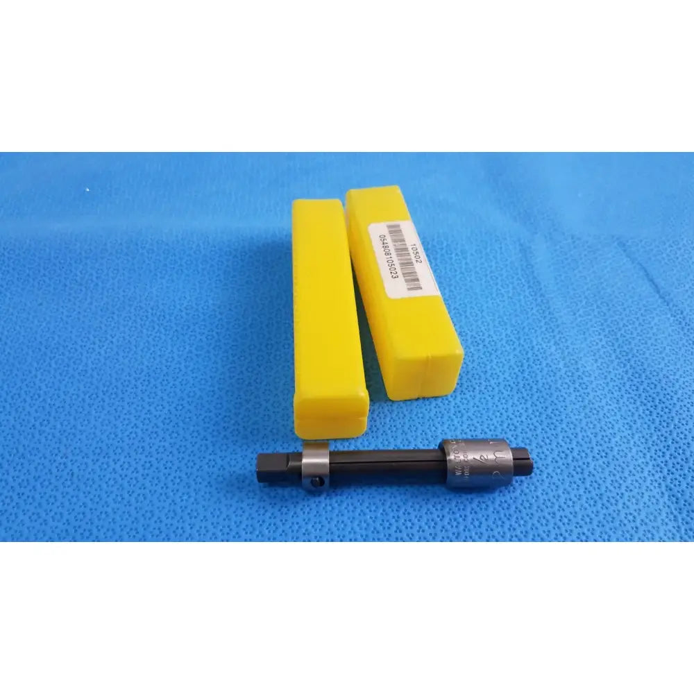 Reuse Medical Walton 1/2" (12 mm) 2-Flute Tap Extractor – Model 10502 Spiral Flute Taps, second-hand product photo 1