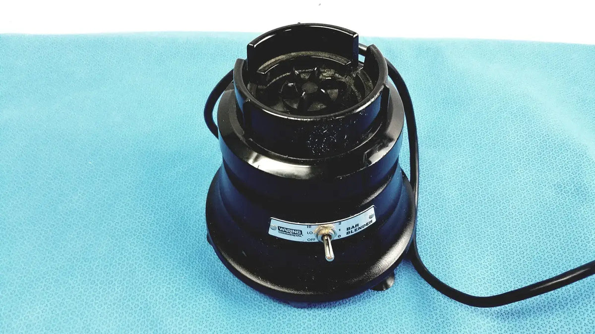 Reuse Medical Waring Commercial BB155S Bar Blender Motor Base 2-Speed Toggle Switch 120V Commercial Blenders, second-hand product photo 1