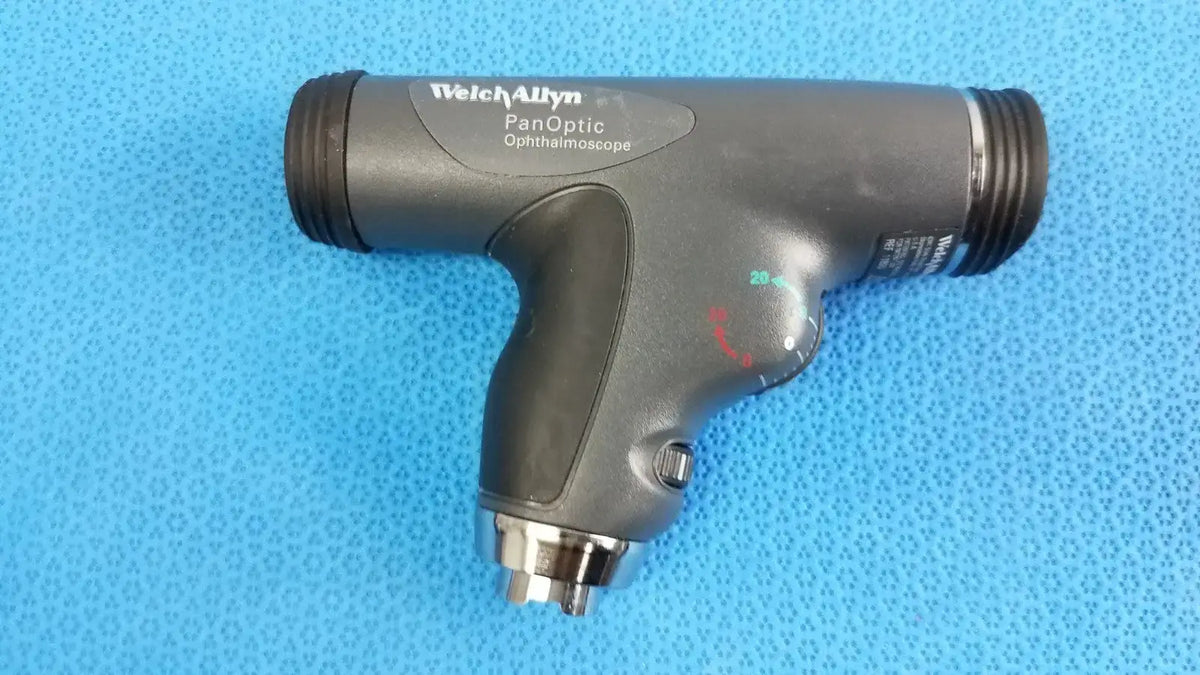 Reuse Medical Welch Allyn 3.5V PanOptic Ophthalmoscope – Professional Eye Diagnostic Tool Otoscopes & Ophthalmoscopes, second-hand product photo 1
