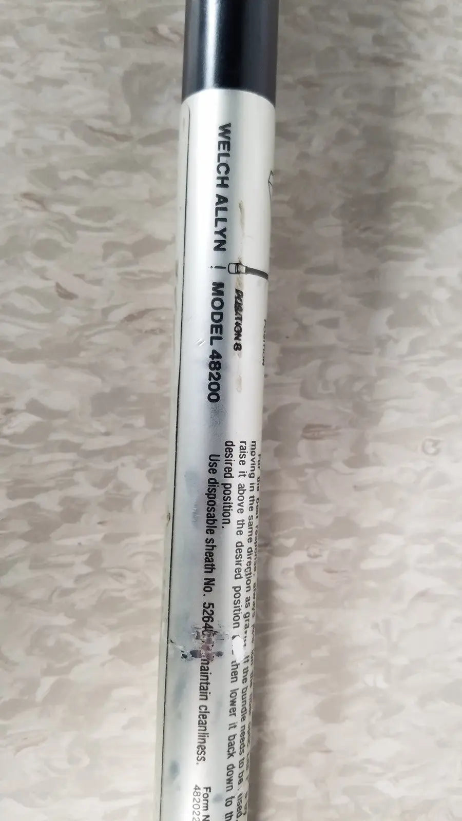 Welch Allyn 48200 fiberoptic light pipe with white label and black text for 48740 halogen medical exam use