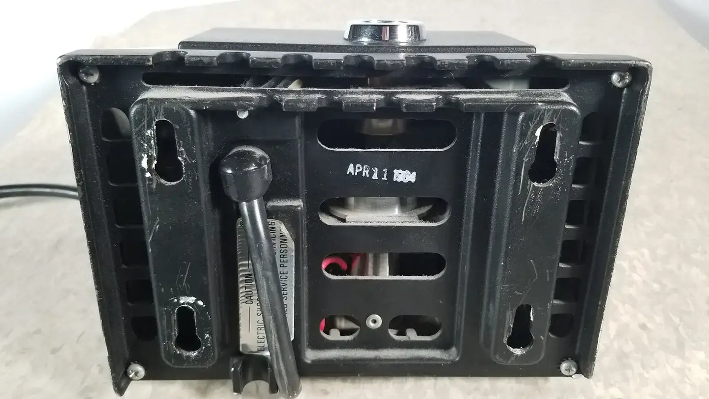 Welch Allyn 48300 Lite Box, Input .34A/120V 60HZ Light Source, second-hand product photo 8