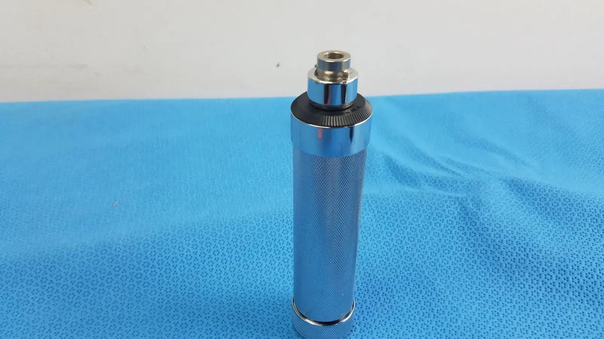 Reuse Medical Welch Allyn Fiber Optic Laryngoscope Handle Surgical & Orthopedic Instruments, second-hand product photo 1