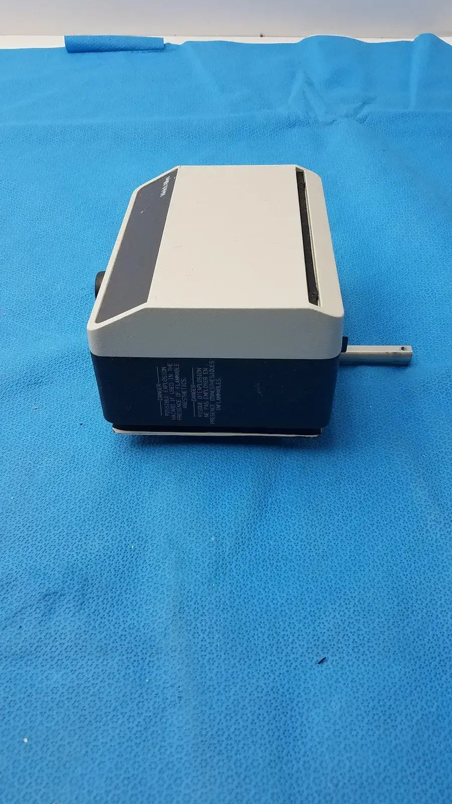 Welch Allyn Light Box Diagnostic Exam Equipment X-Ray Film Viewer, second-hand product photo 4