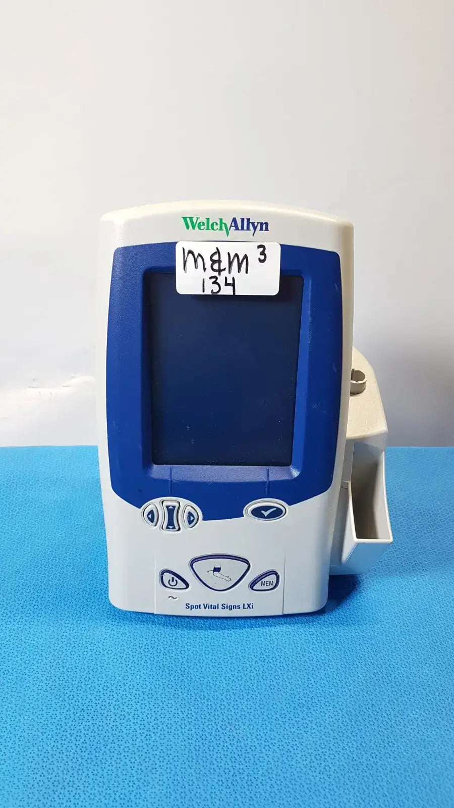 Reuse Medical Welch Allyn Patient Monitor – Vital Signs Monitoring Unit Patient Monitors, second-hand product photo 1