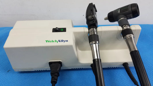 Welch Allyn Wall Transformer With 11720 Otoscope & Ophthalmoscope Heads Wall Transformer, second-hand product photo 2