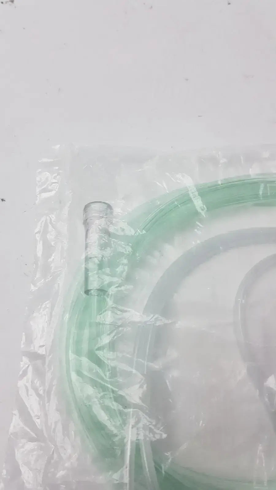 Masimo Westmed 0556 Adult Cannula with Kink Resistant Tubing Nasal Cannula, second-hand product photo 9