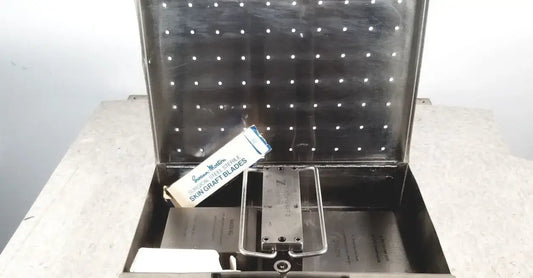 Reuse Medical Zimmer Meshgraft Dermatome II 2195-100 With Skin Graft Blades Surgical & Orthopedic Instruments, second-hand product photo 1