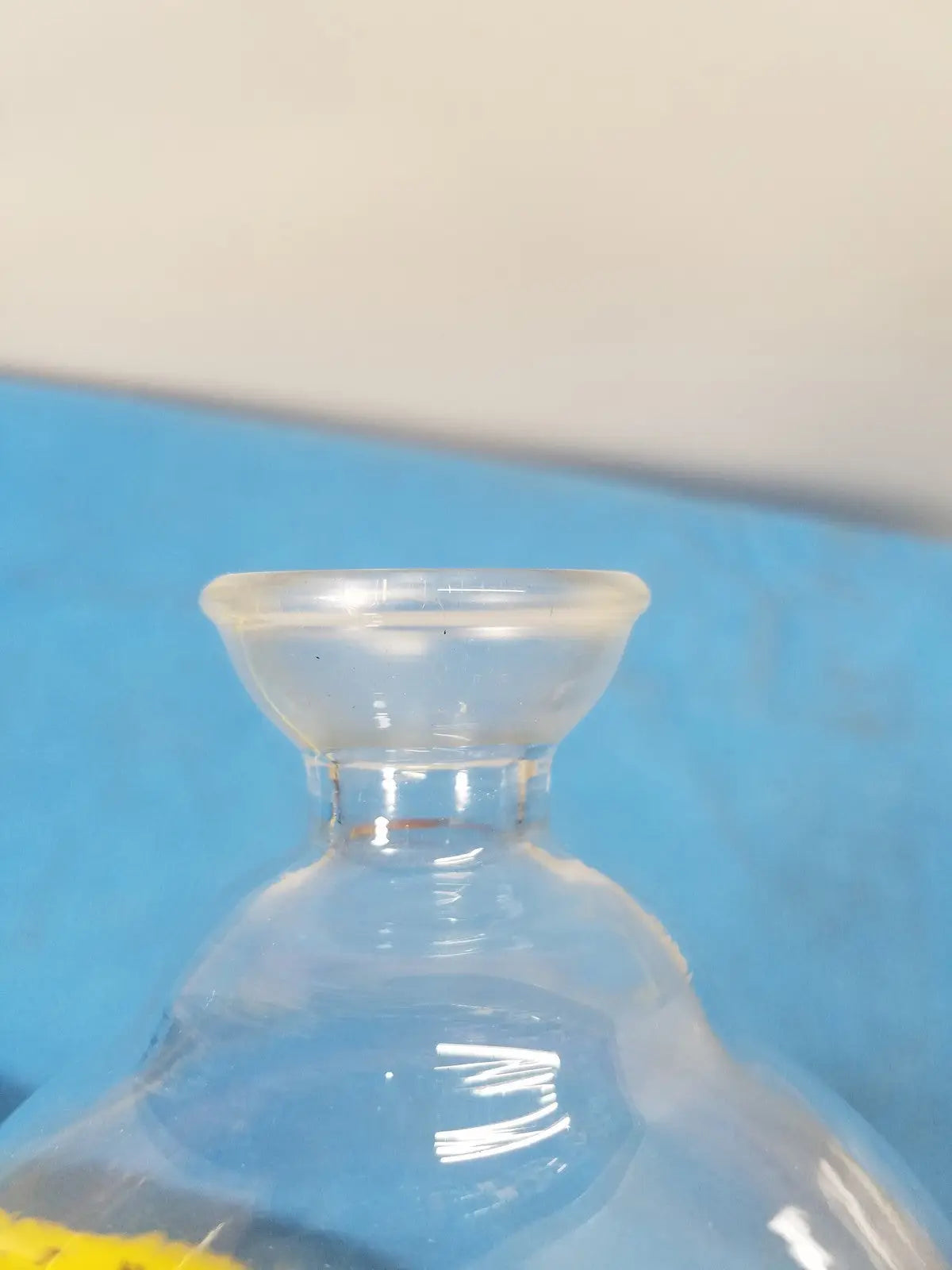 Generic 1000 mL Round Bottom Glass Flask – Single Neck Borosilicate Laboratory Vessel Round Bottom Flask, second-hand product photo 3