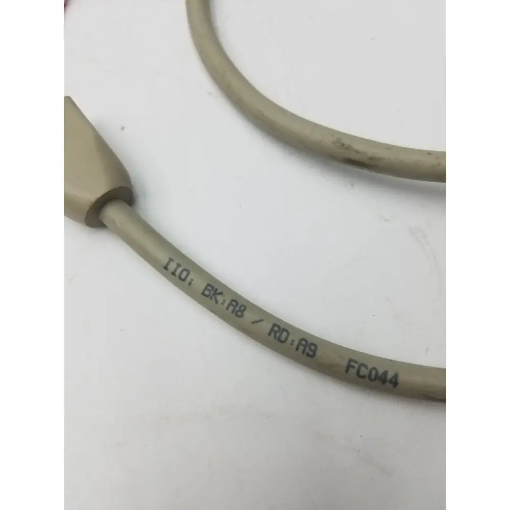 Beige flexible 110 BK a8 rd AS FC044 cable with rectangular connector and printed specs, sided black and red cable g-bbde6-60t