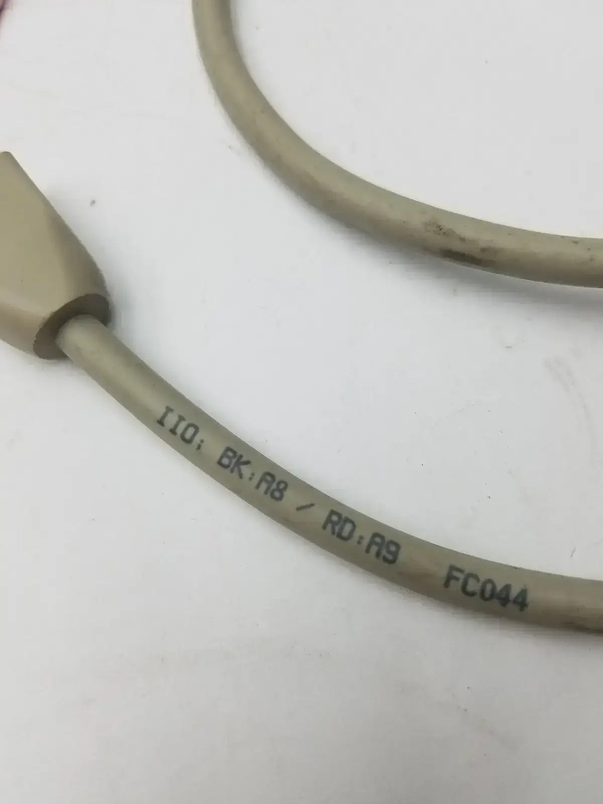 Unbranded 110 BK A8/ RD AS FC044, 2 Sided Black and Red Cable Cable, second-hand product photo 5