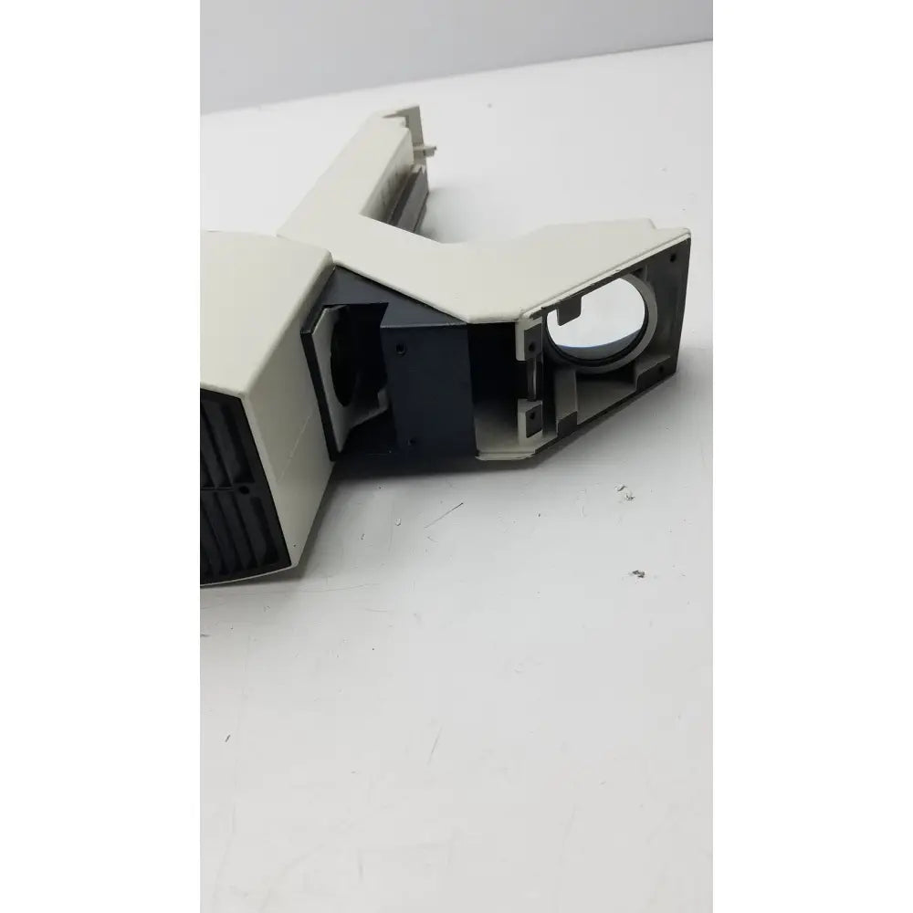 Beige and black plastic microscope stage with circular aperture for 12v 100w leica lamp arm in inverted dm irb ire2 microscope
