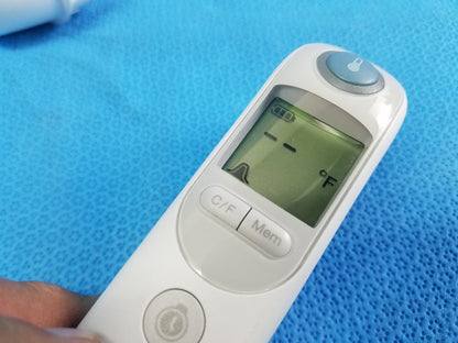 Welch Allyn Braun ThermoScan PRO 6000 Ear Thermometer With Base