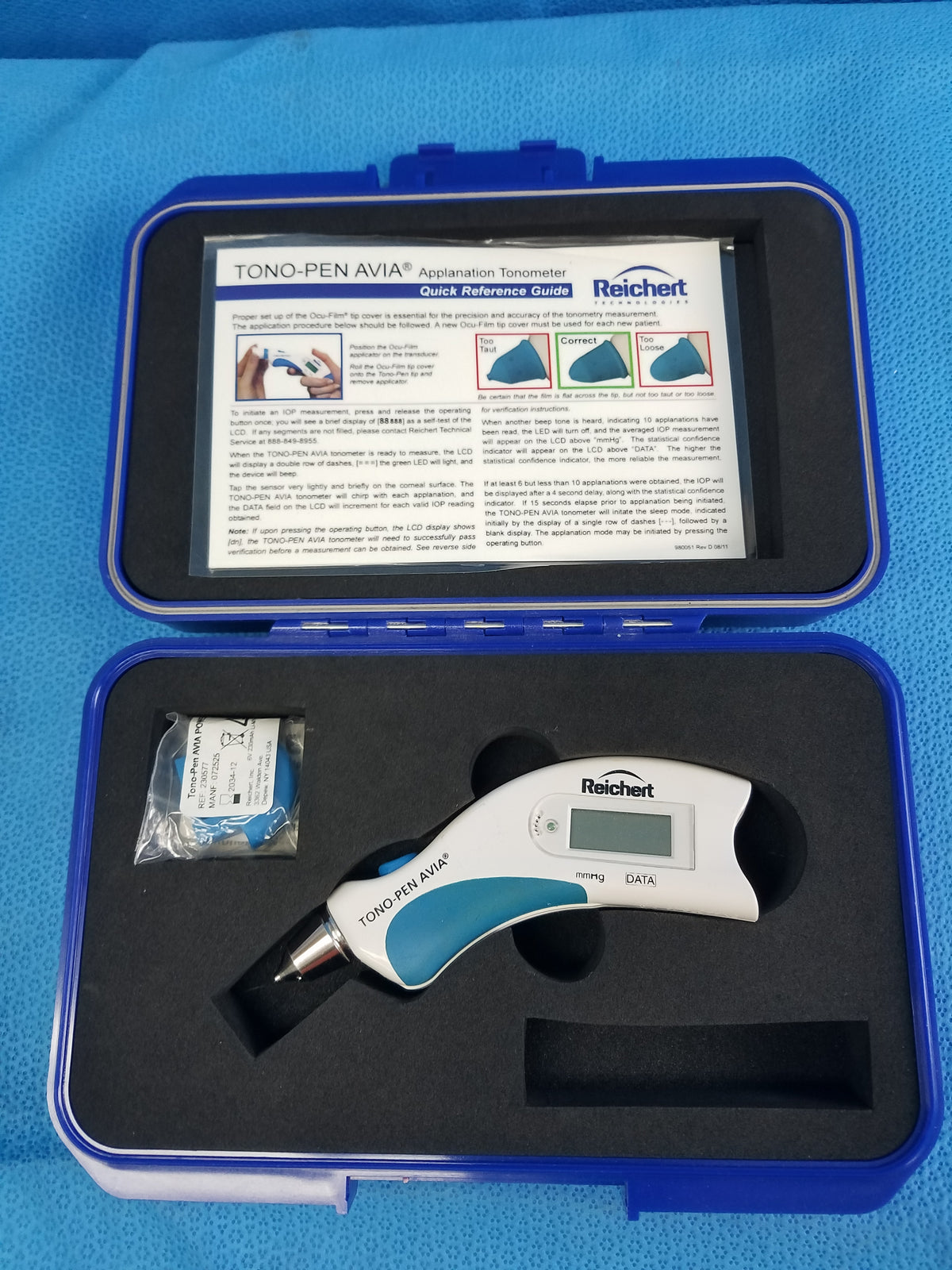 Reichert Tono Pen Avia Handheld Tonometer With Case