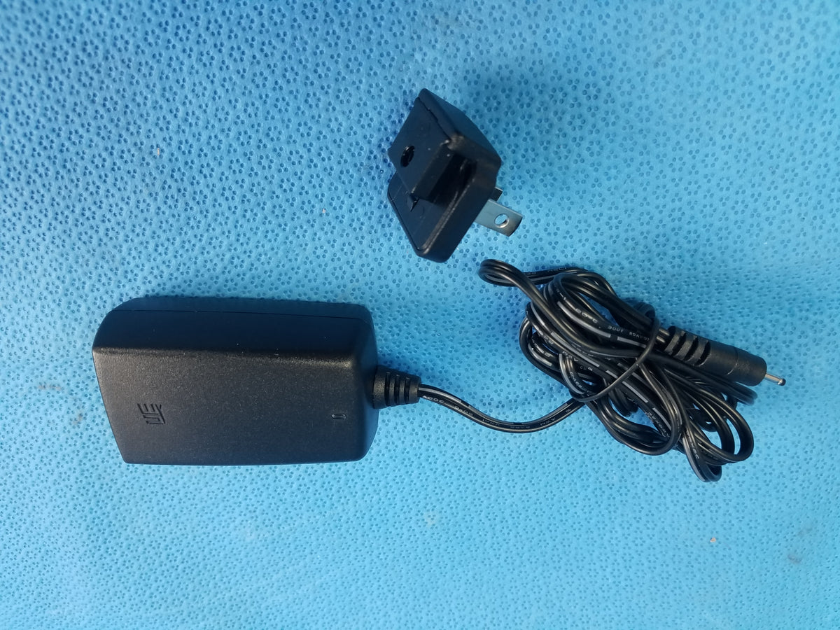 Micro Medical Devices PalmScan P2000 Fastpach Pachymeter With Case