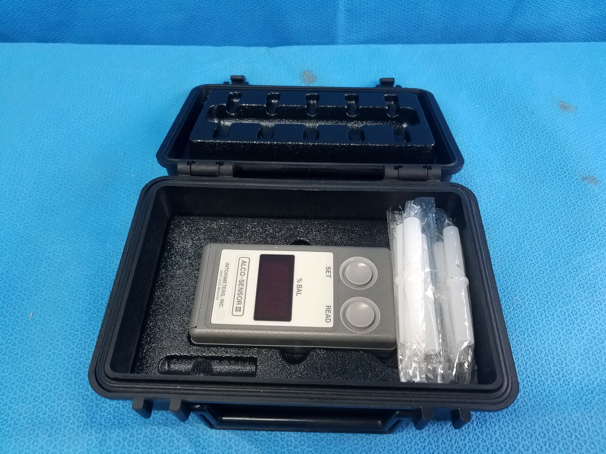 Intoximeters Inc Alco-Sensor III Breathalyzer With Case & Straws