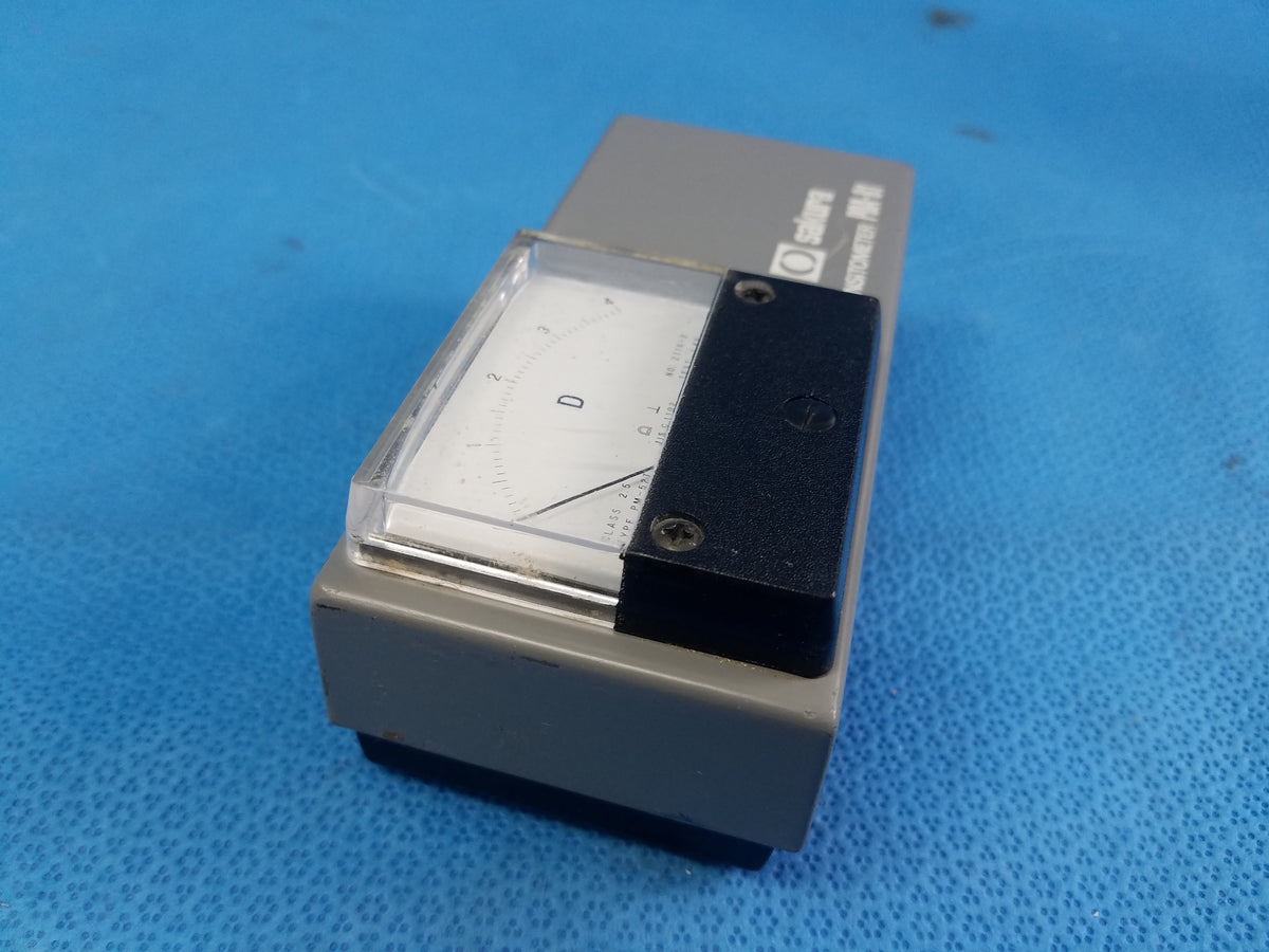 Sakura PDA-81 Film Densitometer Vintage Radiography Meter
