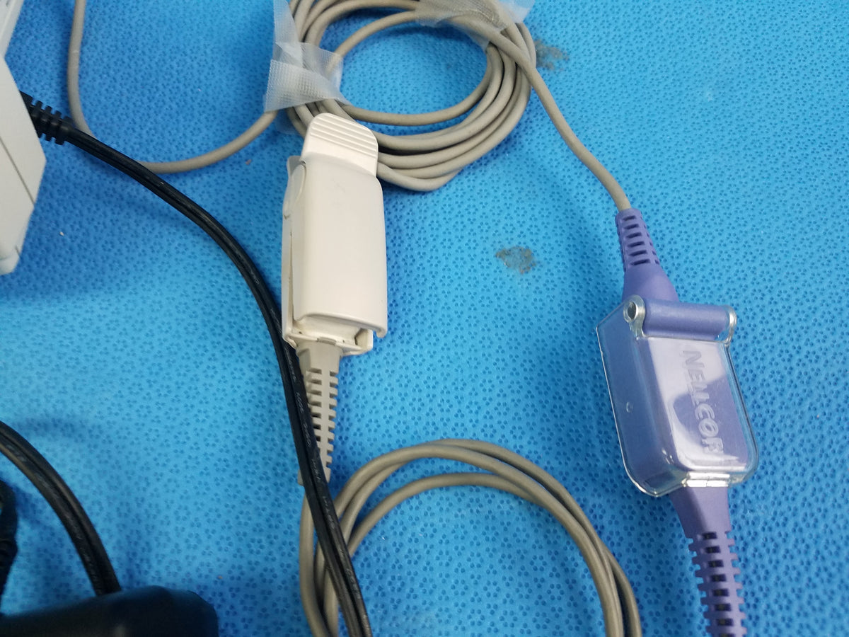 Welch Allyn 53NTO Vital Signs Patient Monitor With Power Supply & SpO2 Sensor