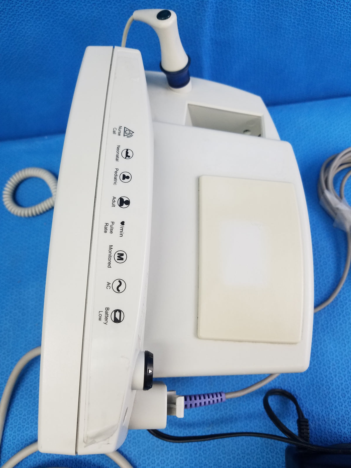 Welch Allyn 53NTO Vital Signs Patient Monitor With Power Supply & SpO2 Sensor