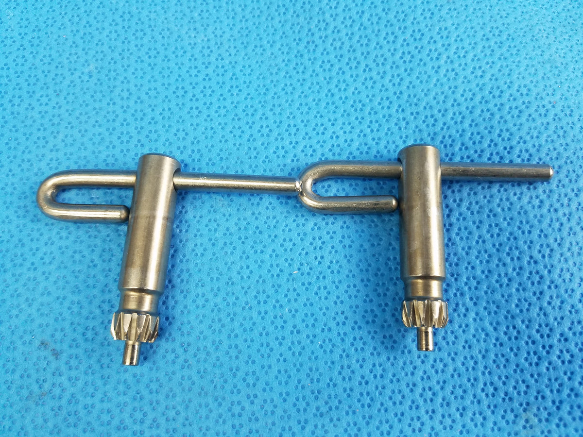 Lot of 2 Orthopedic Surgical Bone Drill Jacobs Chuck Key