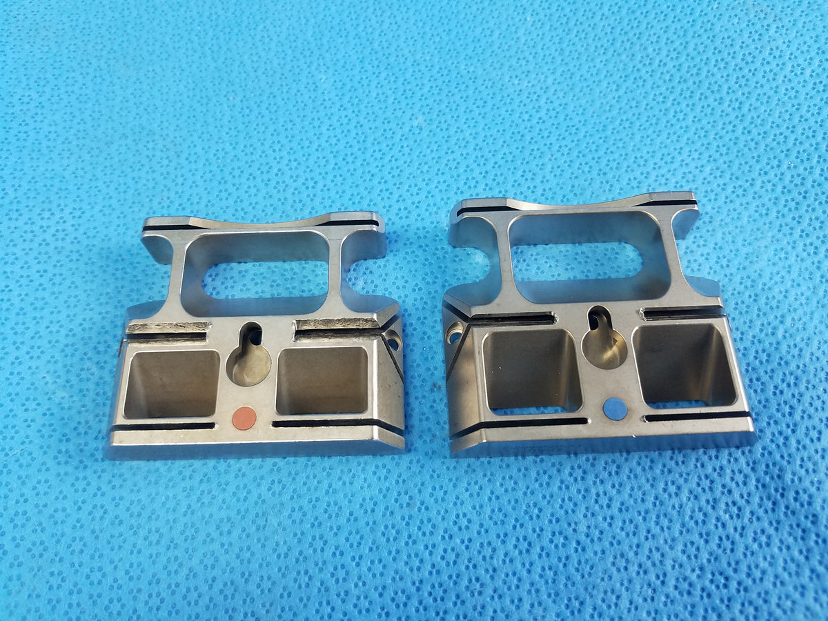 Lot of 2 Orthopedic Femoral Cutting Guide Blocks Surgical Instruments
