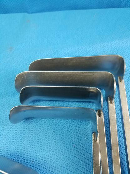 Lot of 7 Codman Surgical Kelly Retractors - Various Sizes