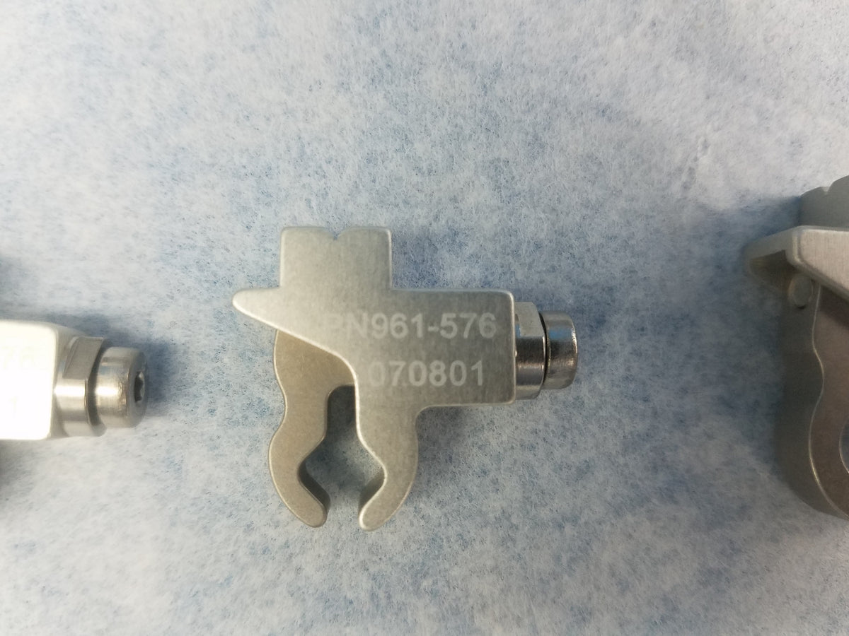 Medtronic StealthStation SureTrak 2 Universal Tracker Instruments With Tray - Not Complete Set