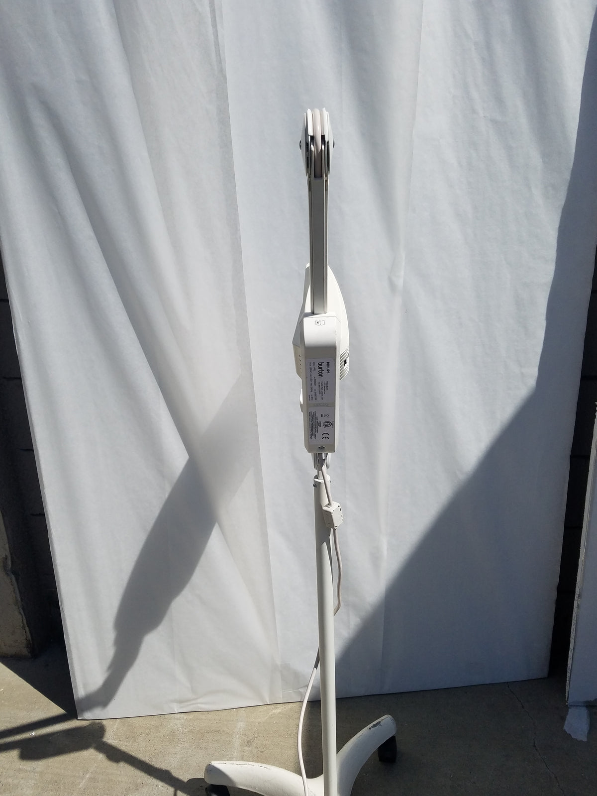 Philips Burton NXFL LED Examination Light With Floor Stand P/N 6000257