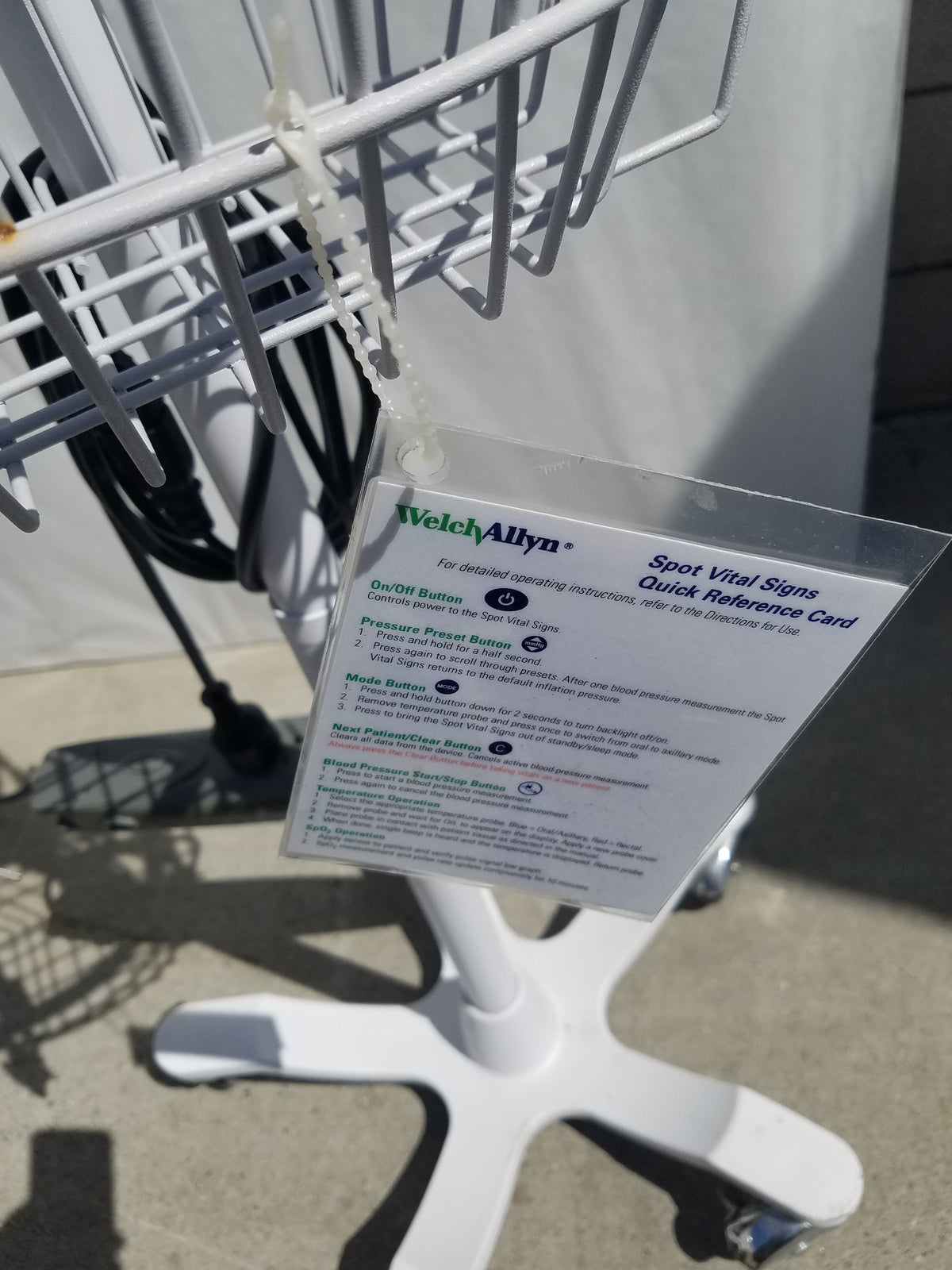 Welch Allyn Spot Vital Signs Patient Monitor With Stand