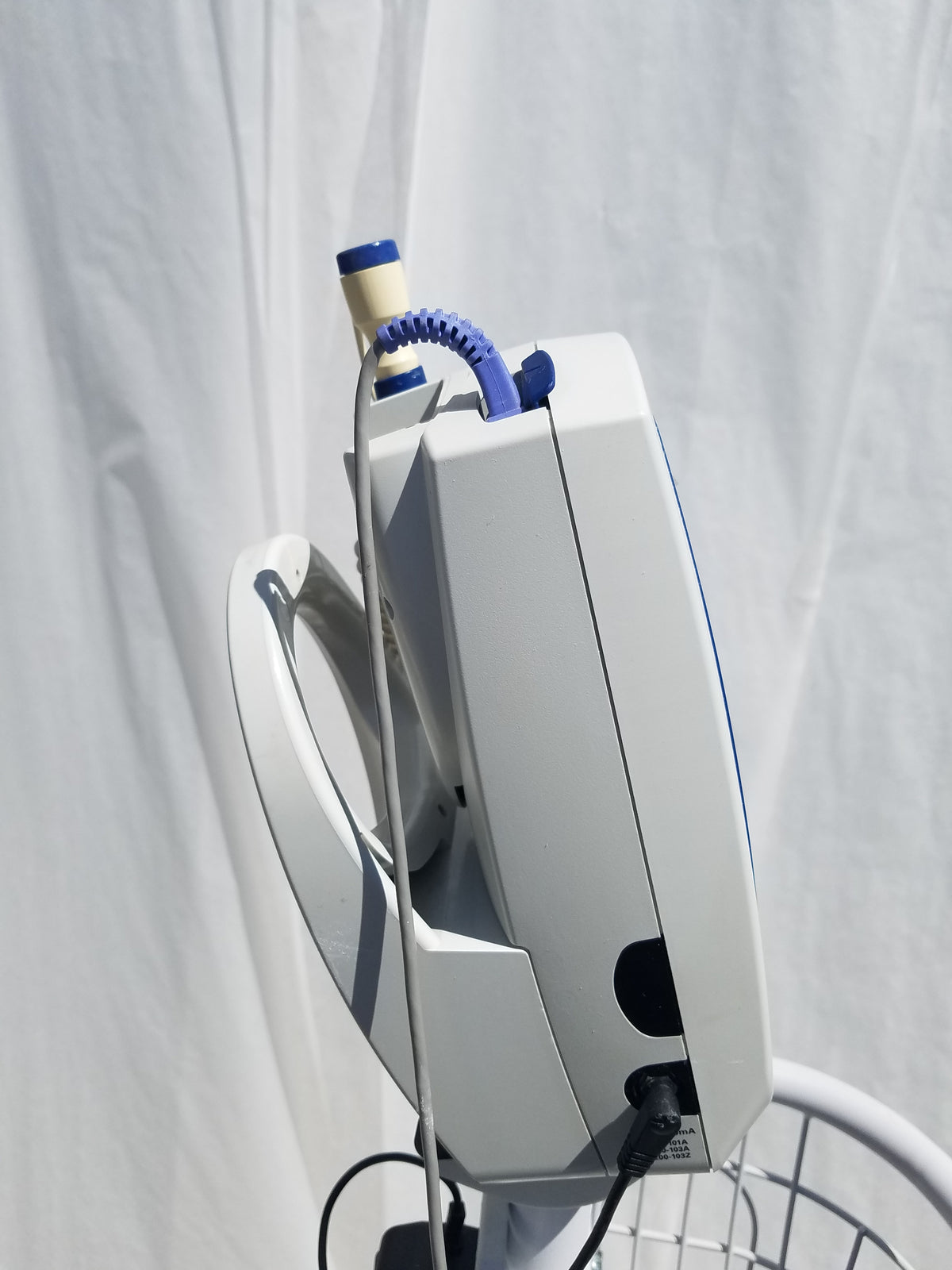 Welch Allyn Spot Vital Signs Patient Monitor With Rolling Stand