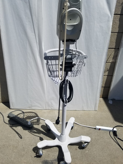 Welch Allyn Spot Vital Signs Patient Monitor With Stand