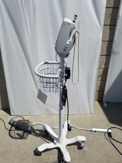 Welch Allyn Spot Vital Signs Patient Monitor With Stand
