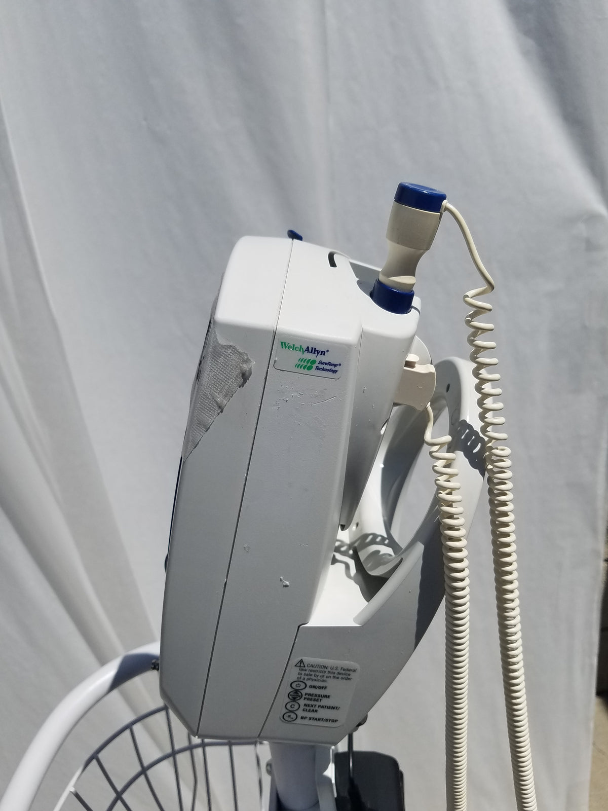 Welch Allyn Spot Vital Signs Patient Monitor With Stand