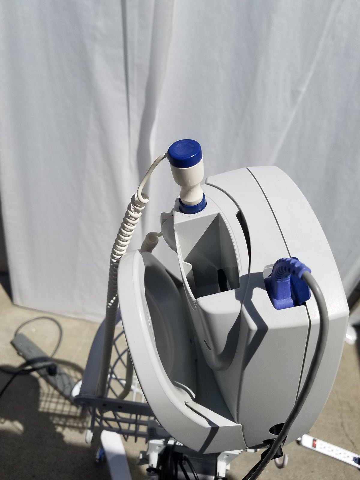 Welch Allyn Spot Vital Signs Patient Monitor With Rolling Stand