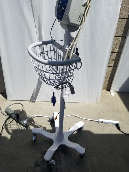 Welch Allyn Spot Vital Signs Patient Monitor With Rolling Stand