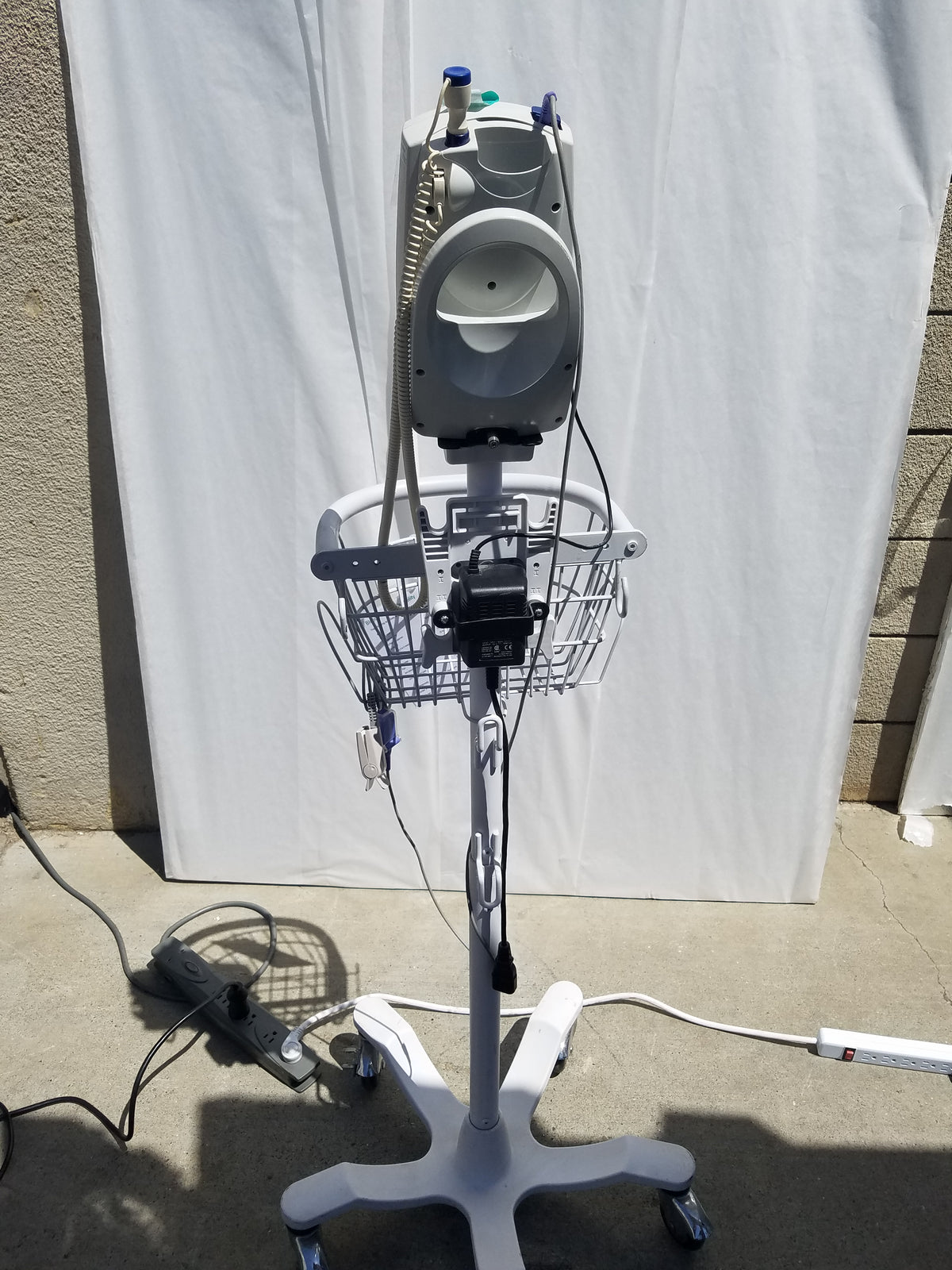Welch Allyn Spot Vital Signs Patient Monitor With Rolling Stand