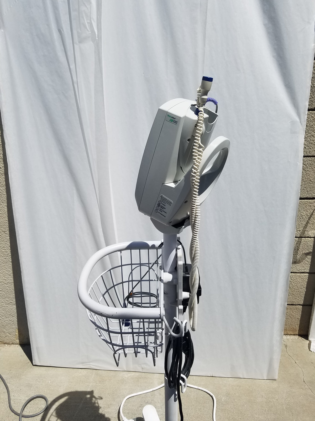 Welch Allyn Spot Vital Signs Patient Monitor With Stand